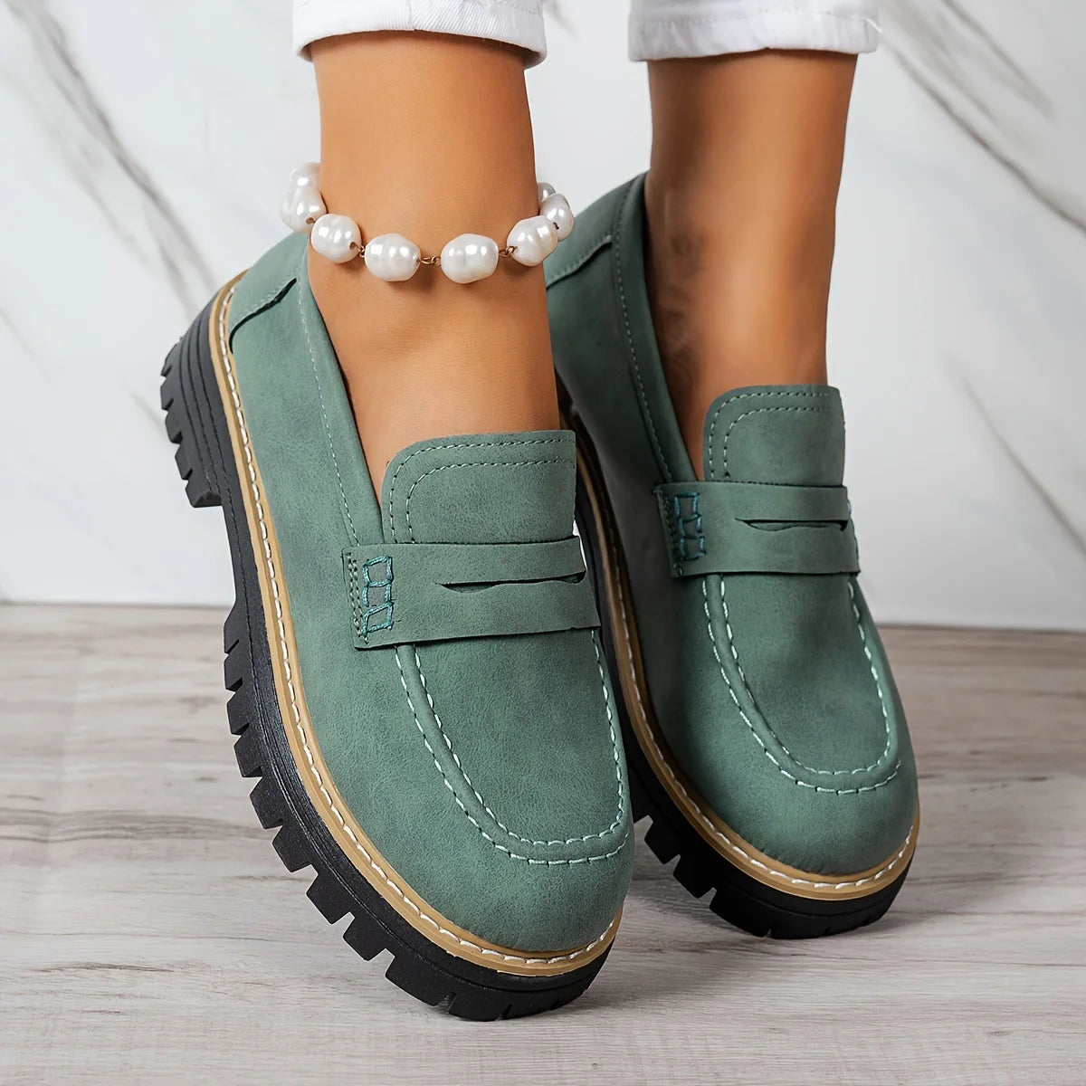 Woman Loafers Retro 2026 Autumn Ladies Large Size Frosted British Thick Heel round Toe Rubber Outsole Korean Style Casual Shoes