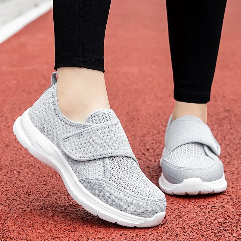 Women’s Wide-Fit Adjustable Walking Sneakers