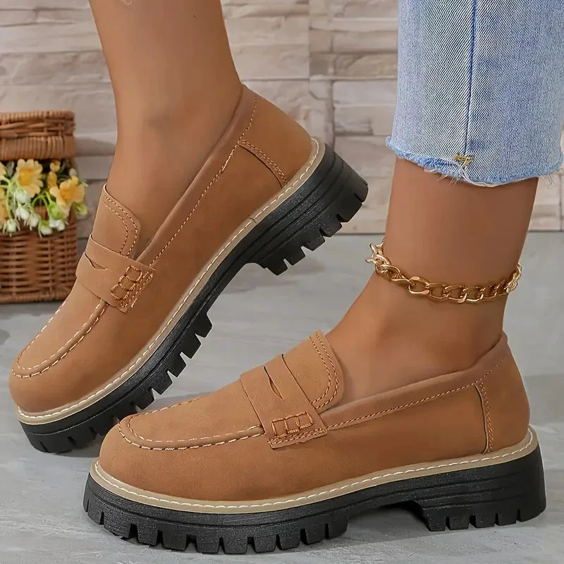 Woman Loafers Retro 2026 Autumn Ladies Large Size Frosted British Thick Heel round Toe Rubber Outsole Korean Style Casual Shoes