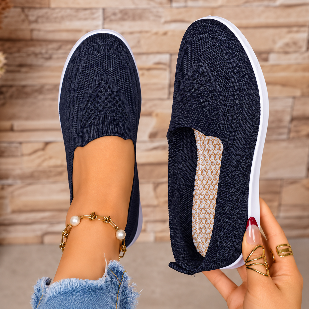 Stylish Lightweight Knit Slip-On Sneakers for Women