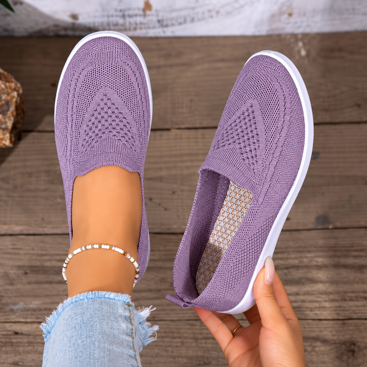 Stylish Lightweight Knit Slip-On Sneakers for Women