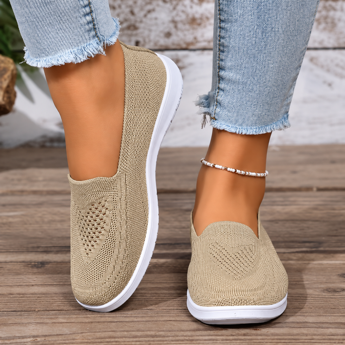 Stylish Lightweight Knit Slip-On Sneakers for Women