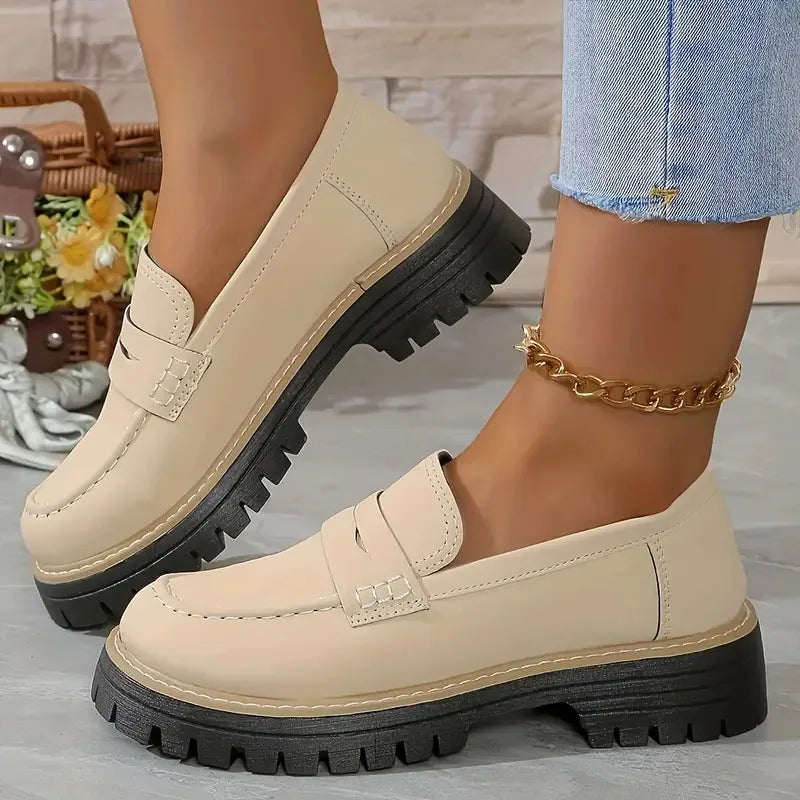 Woman Loafers Retro 2026 Autumn Ladies Large Size Frosted British Thick Heel round Toe Rubber Outsole Korean Style Casual Shoes